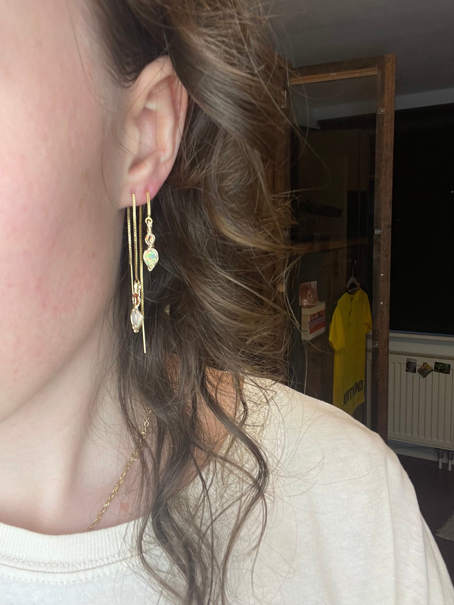 Opal threader Ohrringe mit orangenen Saphiren 14 karat vergoldetes Silber