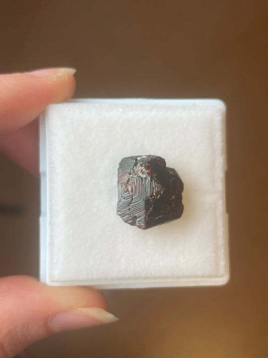 etched Granat mit Zonierung aus Brasilien mineral specimen