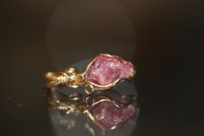 pinker Spinel Anhänger 14k gold gefüllt