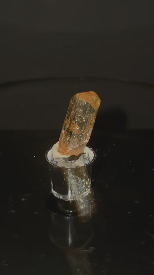 Imperial Topas mineral specimen aus Zambia topaz
