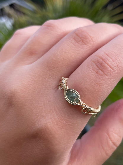 Smaragd Ring verschnörkelt 14k gold gefüllt