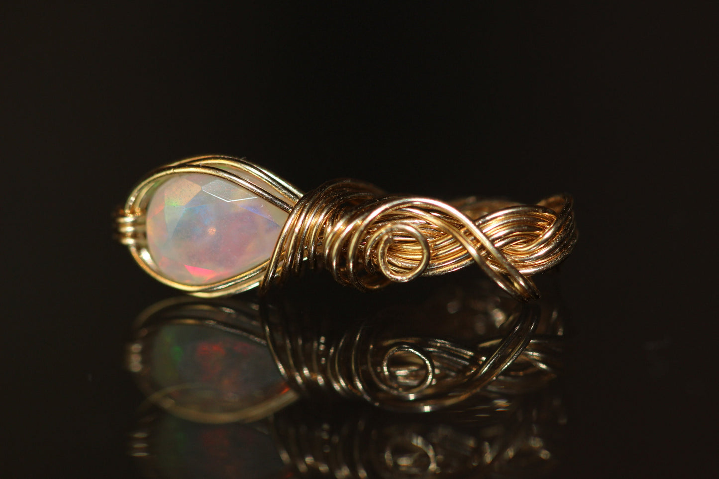 Schöner Opal Anhänger 14k gold gefüllt